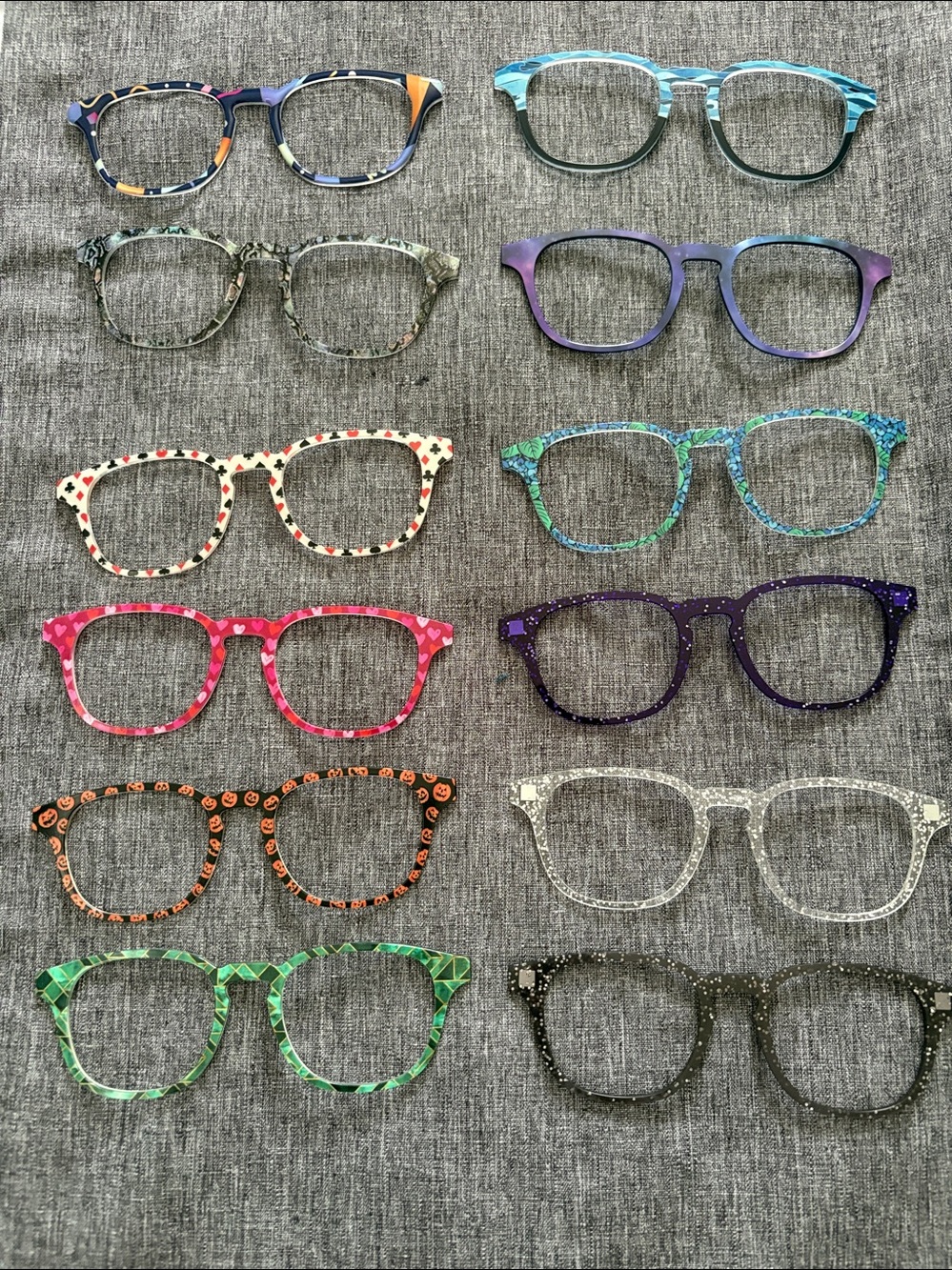 Set of 12 PAIR “Otis” frame Toppers